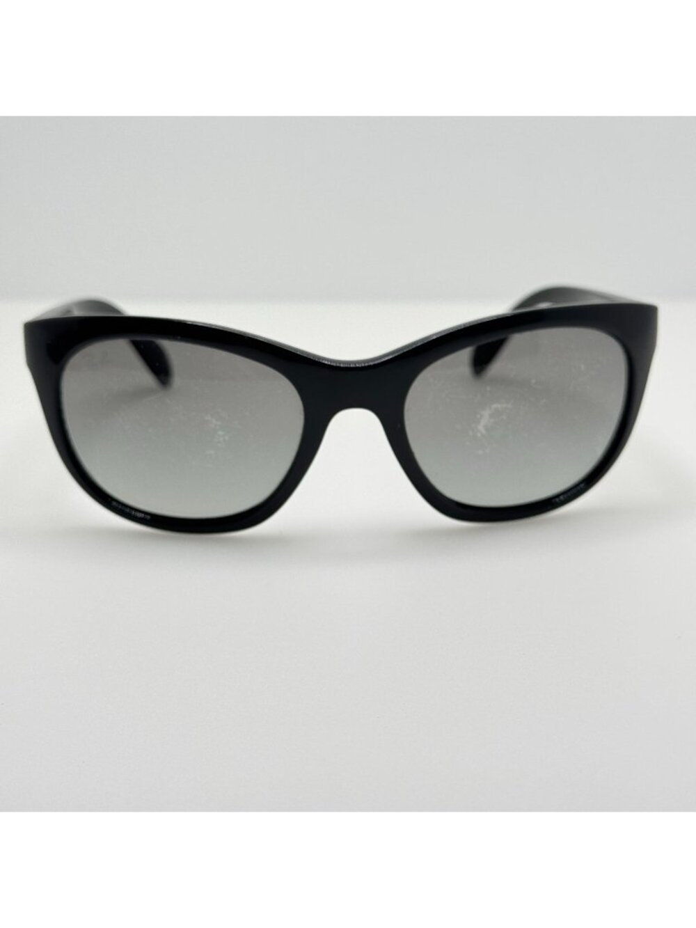 Ray Ban Sunglasses RB 4216 601/11 Brazil 56-20-135